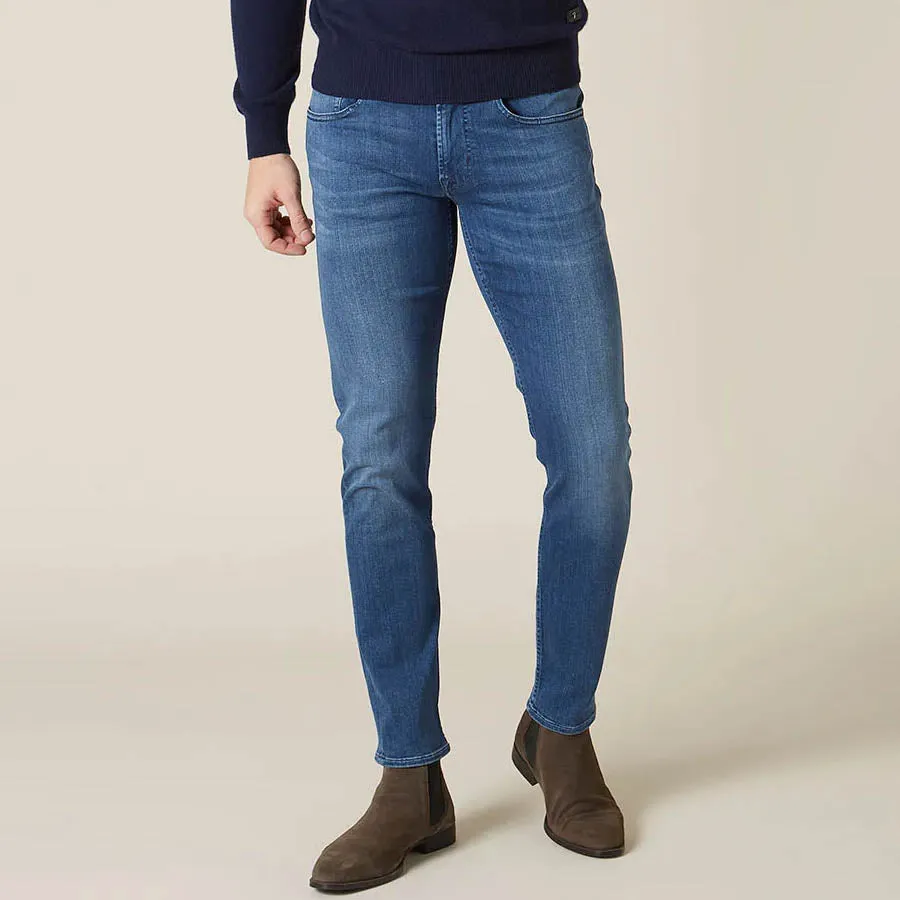 7 For All Mankind - Slimmy Tapered Luxe Jeans in Mid Blue