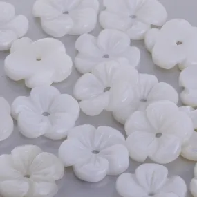 High Quality 12mm White Mother of Pearl Shell Flowers beads Natural Shell charm  central hole 1mm diy earring Hair accessories 1