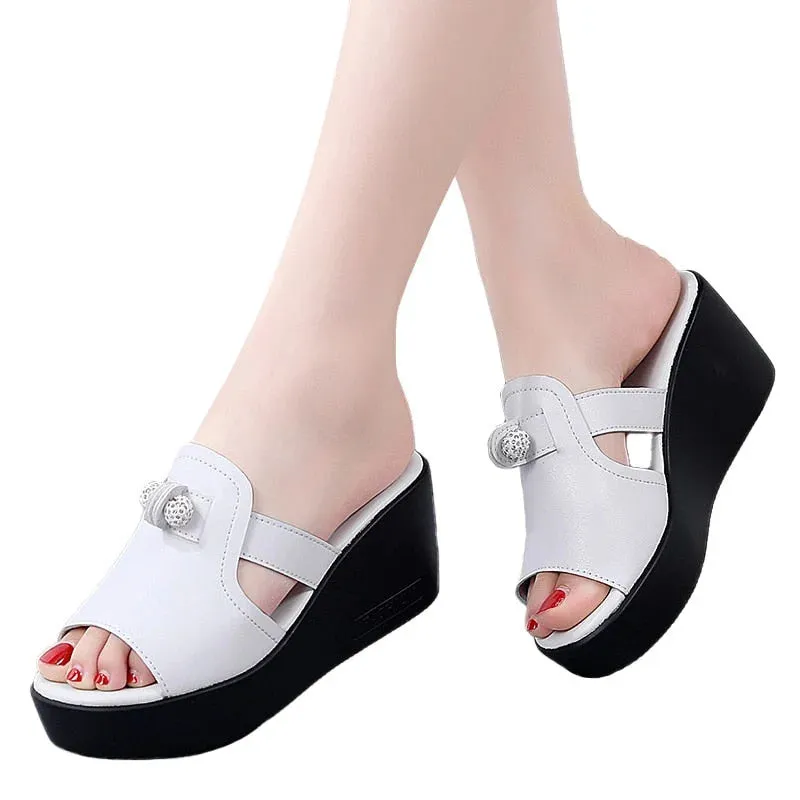 Women's Solid Summer Outdoor String Bead Flip Flop Wedge Slippers